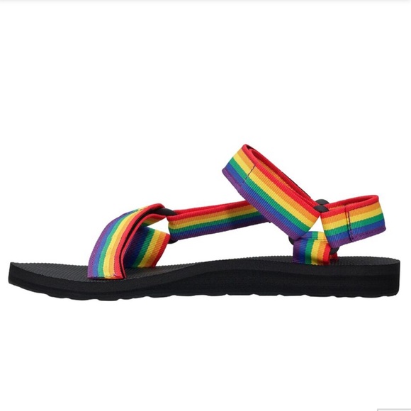 Shoes - Fun unisex Pride Sandal in Stripes Sz 37